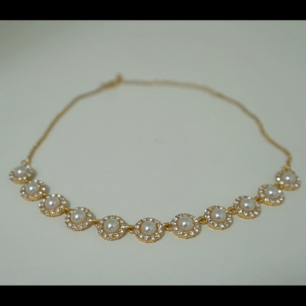 Pearl rhinestone gold short necklace